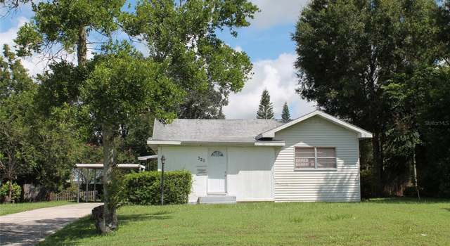 Photo of 320 W Bullard Ave, Lake Wales, FL 33853