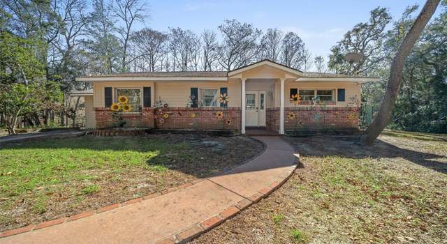 Photo of 4275 E Riverside Dr, Dunnellon, FL 34434