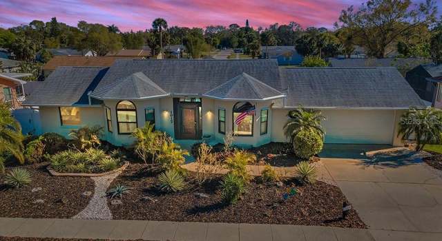 Photo of 1017 Jamaica Way, Tarpon Springs, FL 34689