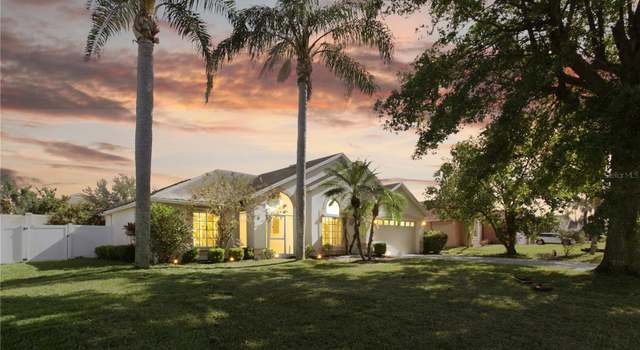 Photo of 417 Via Del Sol Dr, Davenport, FL 33896