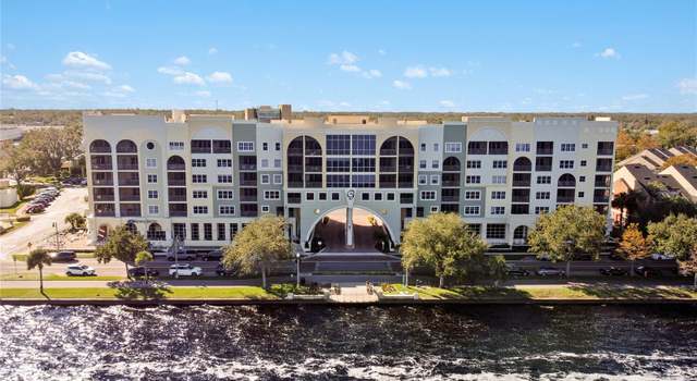 Photo of 225 W Seminole Blvd #206, Sanford, FL 32771