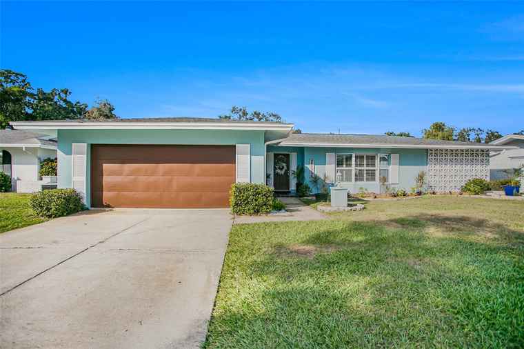 Photo of 1406 Southridge Dr CLEARWATER, FL 33756