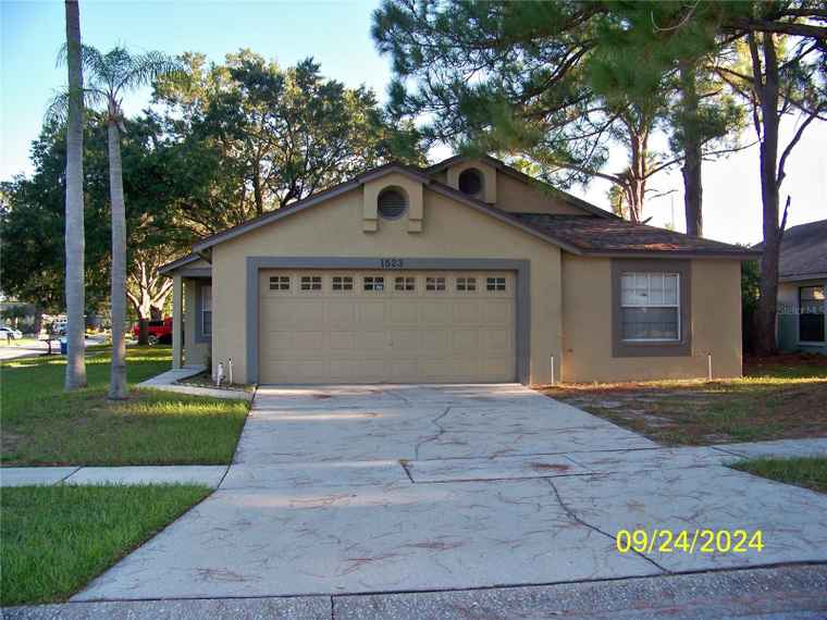 Photo of 1523 Allenton Ave BRANDON, FL 33511