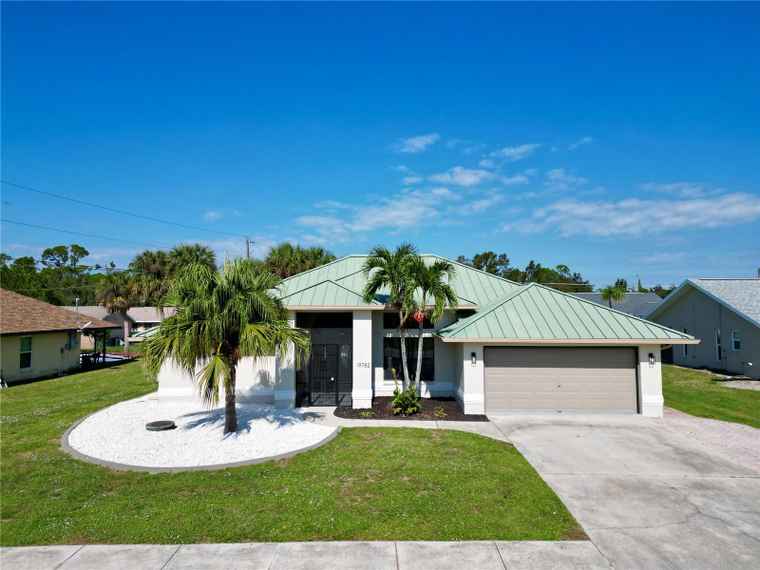 Photo of 19782 Midway Blvd PORT CHARLOTTE, FL 33948