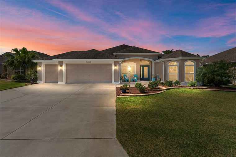 Photo of 1786 Red Clover Ln THE VILLAGES, FL 32163