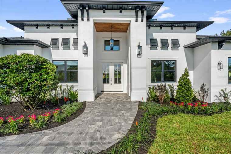 Photo of 502 Winter Garden Vineland Rd Unit R WINTER GARDEN, FL 34787