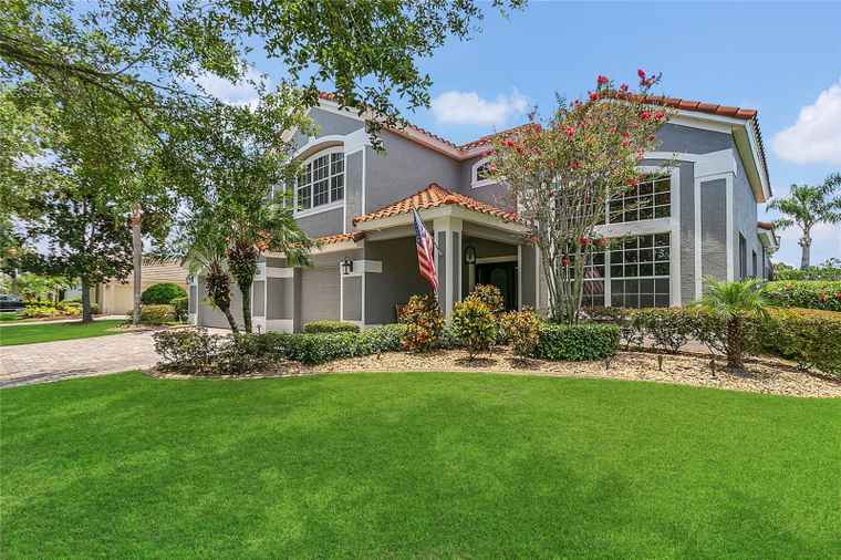 Photo of 2388 Baronsmede Ct WINTER GARDEN, FL 34787