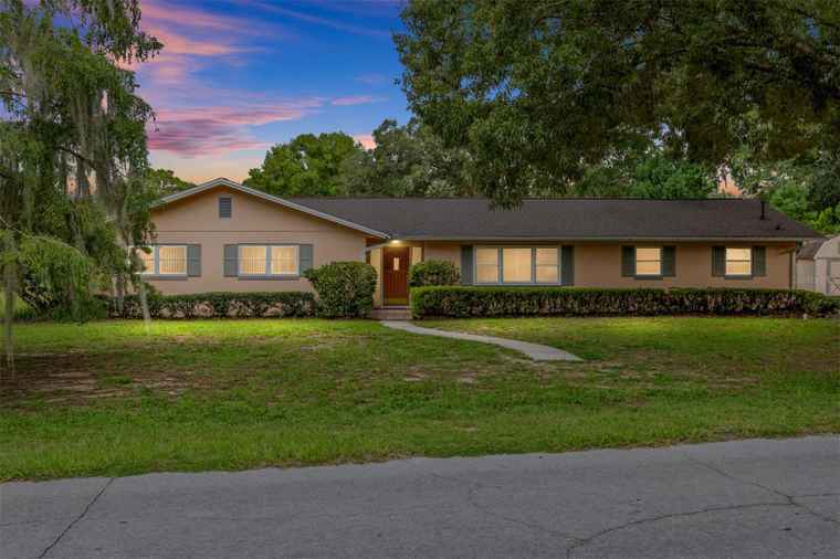 Photo of 3930 NE 11th St OCALA, FL 34470