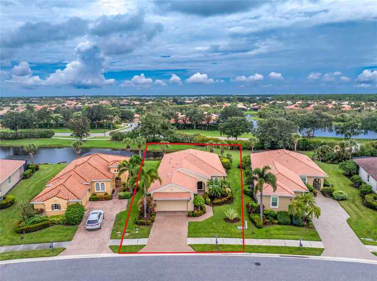Photo of 110 Palazzo Ct NORTH VENICE, FL 34275