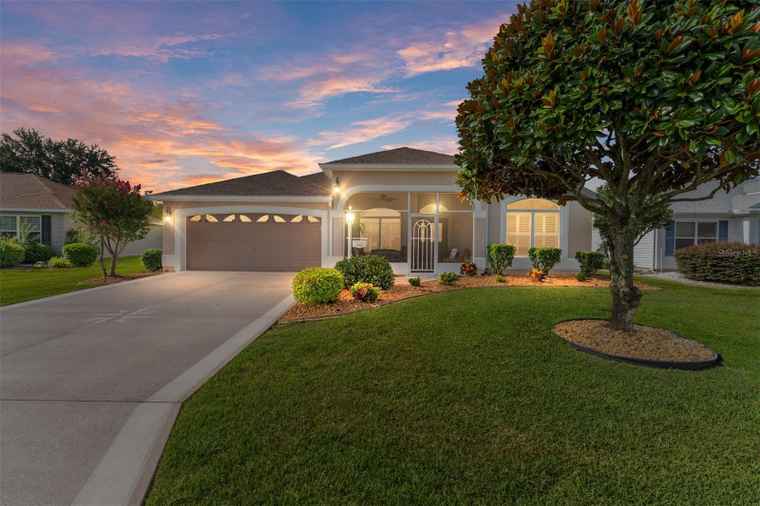 Photo of 1960 Durham Ln THE VILLAGES, FL 32162