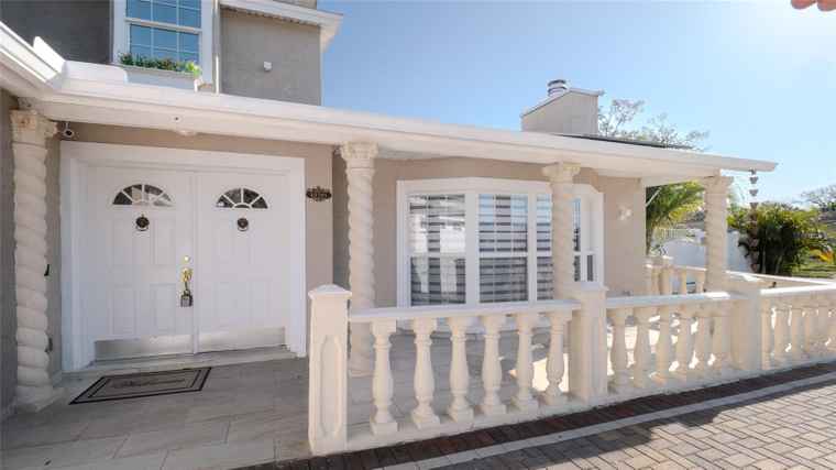 Photo of 15701 Springmoss Ln TAMPA, FL 33624