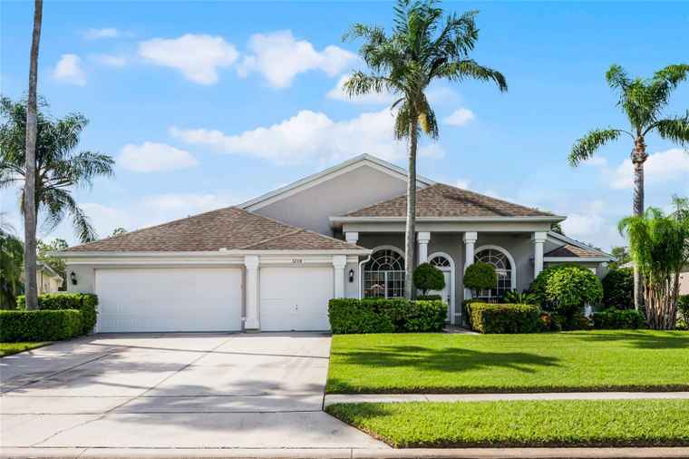 Photo of 3204 Hawks Ridge Pt KISSIMMEE, FL 34741