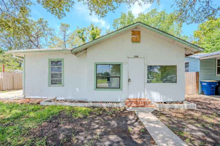 Photo of 1520 S Michigan Ave CLEARWATER, FL 33756