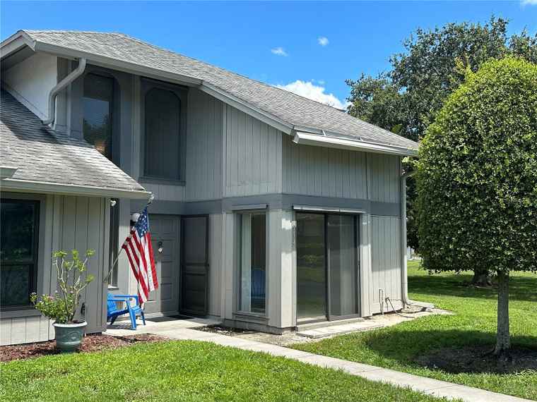Photo of 994 N Beneva Rd Unit T2 SARASOTA, FL 34232