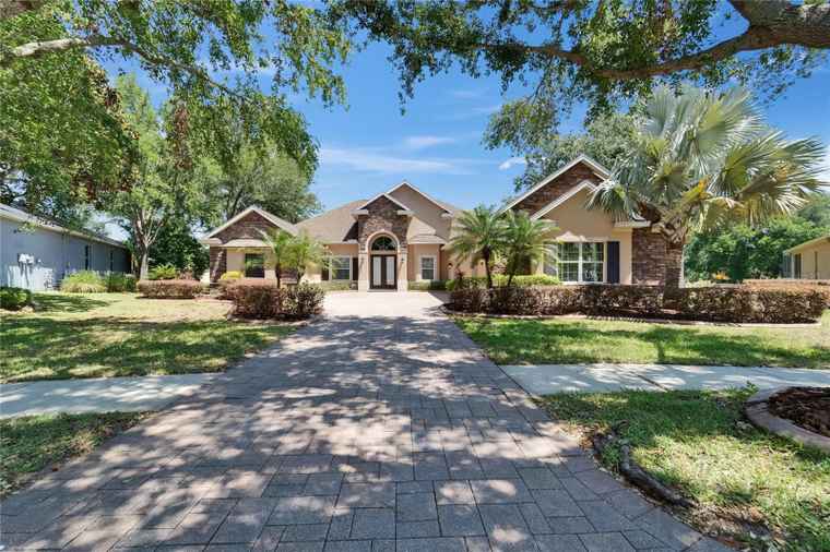 Photo of 607 Vintage Way BRANDON, FL 33511