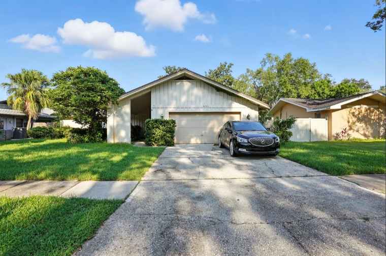 Photo of 2643 Burntfork Dr CLEARWATER, FL 33761