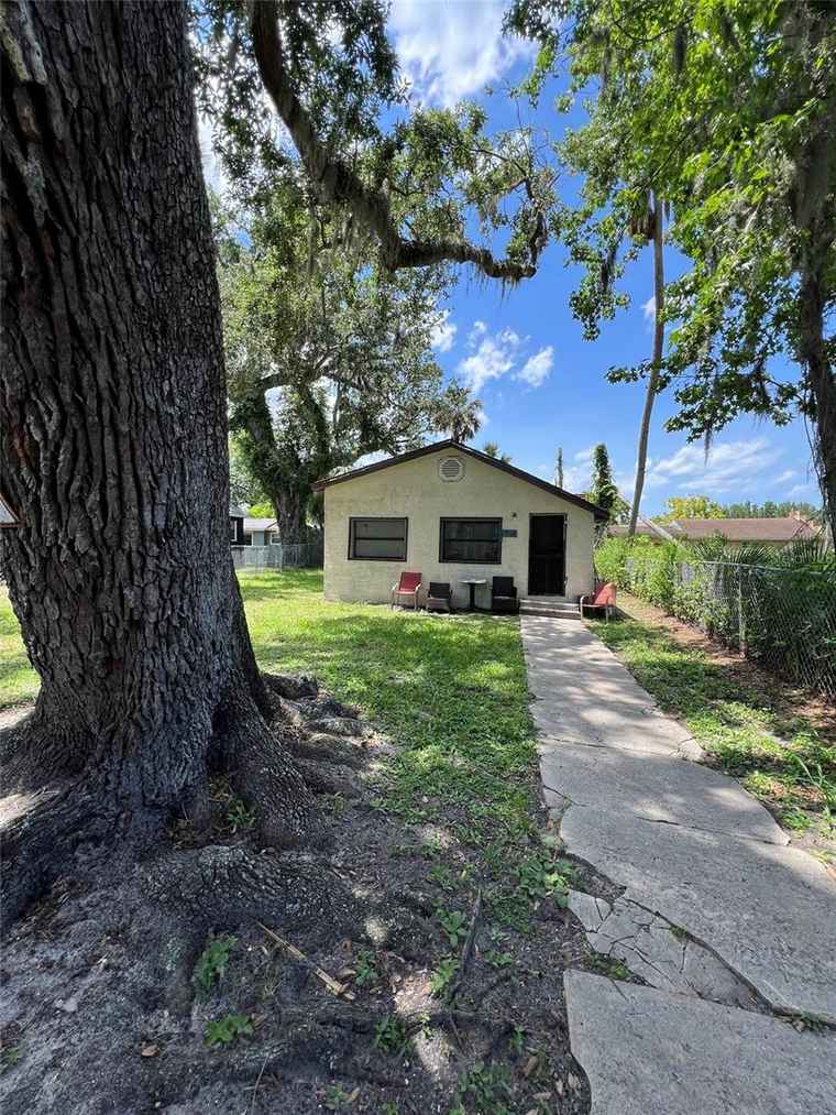 Photo of 520 Wallace St DAYTONA BEACH, FL 32114