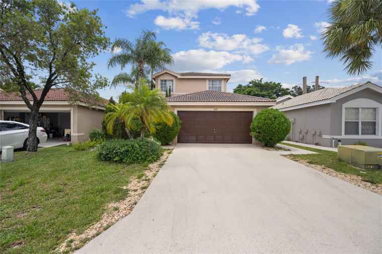 Photo of 7097 Chesapeake Cir BOYNTON BEACH, FL 33436