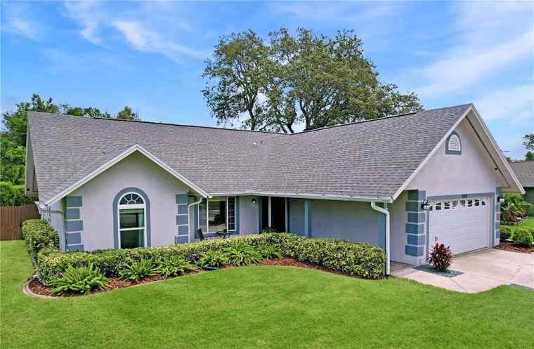 Photo of 1437 Stonehenge Way PALM HARBOR, FL 34683