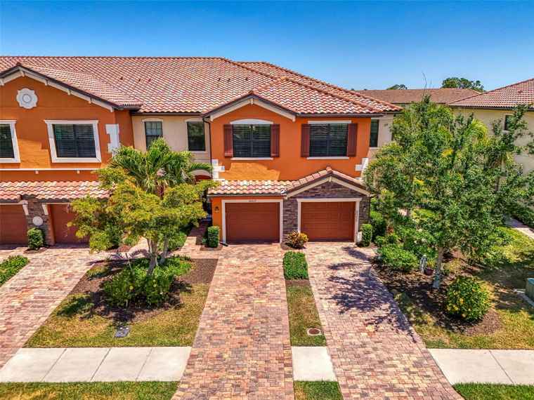 Photo of 20237 Lagente Cir VENICE, FL 34293