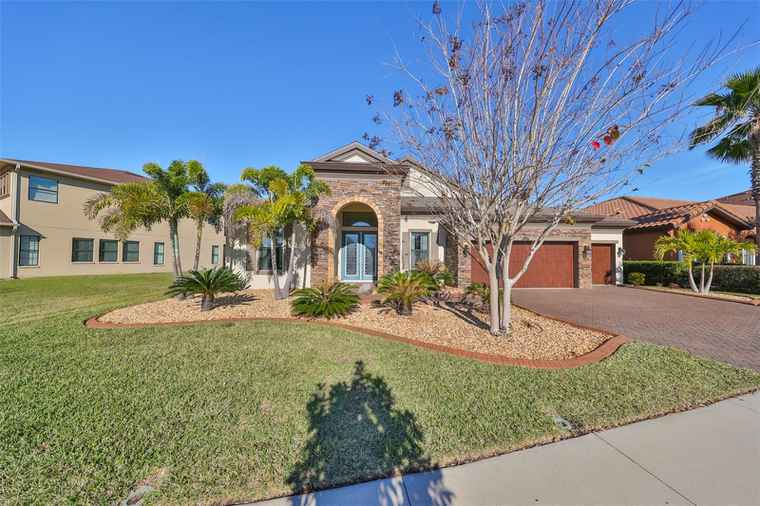 Photo of 13227 Fawn Lily Dr RIVERVIEW, FL 33579