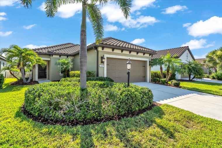 Photo of 487 Casalino Dr NOKOMIS, FL 34275