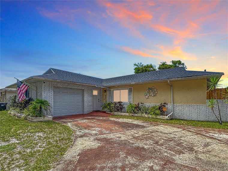 Photo of 4803 Norwalk Pl ORLANDO, FL 32808