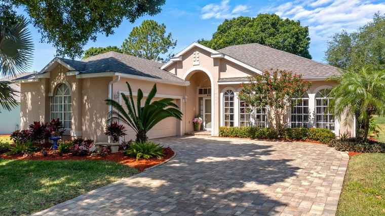 Photo of 4124 Hammersmith Dr CLERMONT, FL 34711