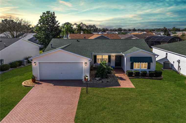 Photo of 3218 Woodridge Dr THE VILLAGES, FL 32162