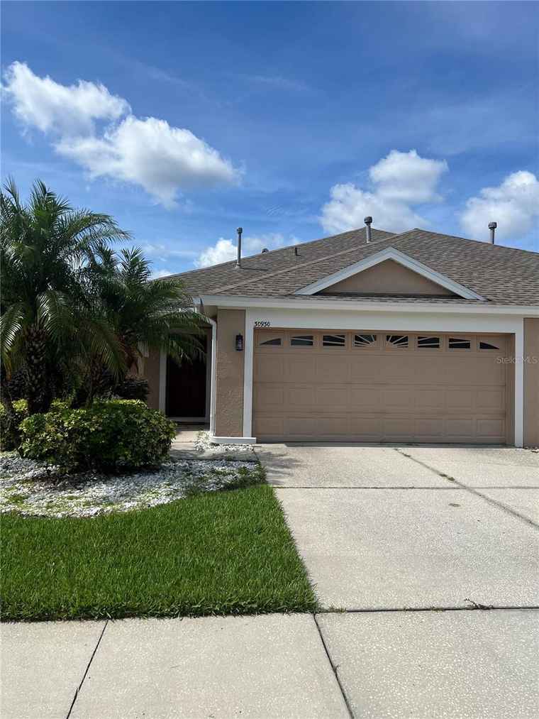 Photo of 30930 Whitlock Dr WESLEY CHAPEL, FL 33543
