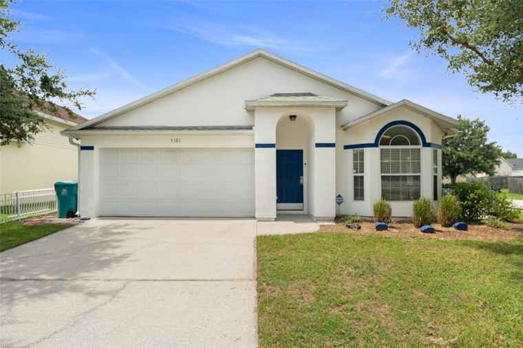 Photo of 5101 Vista Lago Dr ORLANDO, FL 32811
