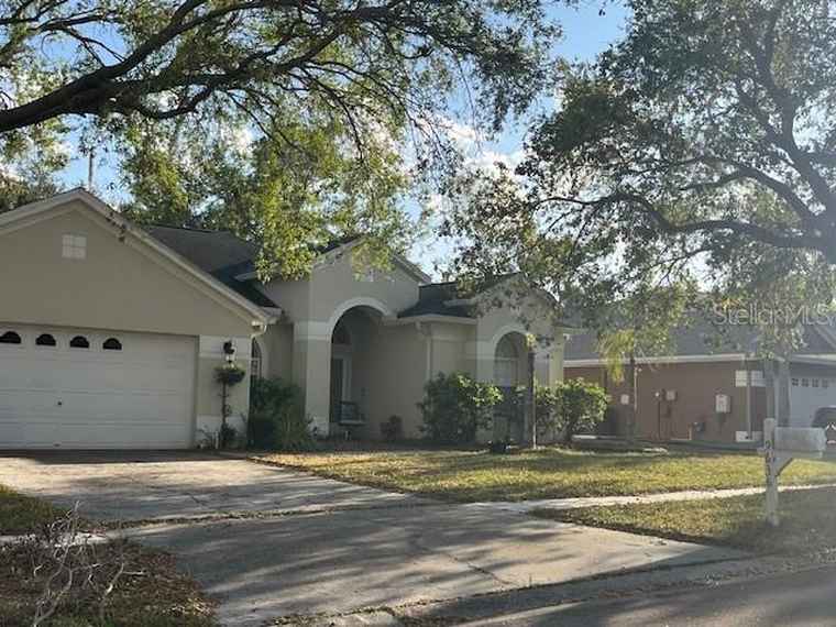 Photo of 9636 Greenbank Dr RIVERVIEW, FL 33569
