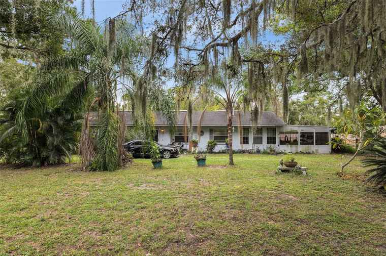 Photo of 11107 Shady Ln RIVERVIEW, FL 33569