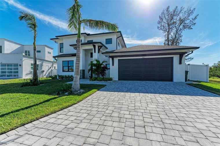 Photo of 901 30th Ct E BRADENTON, FL 34208