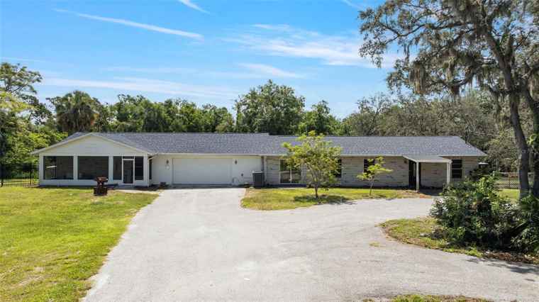 Photo of 11202 Trotwood Dr RIVERVIEW, FL 33578