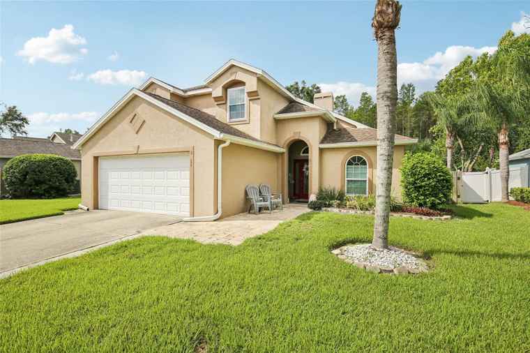 Photo of 1211 Timber Trace Dr WESLEY CHAPEL, FL 33543