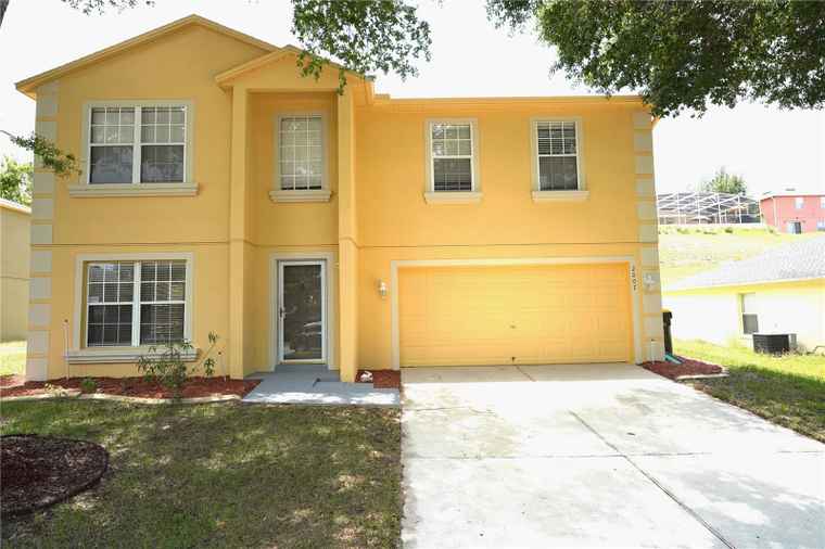Photo of 2007 Country Brook Ave CLERMONT, FL 34711