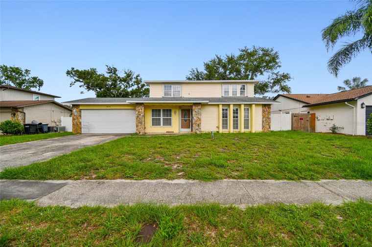 Photo of 1972 Lansing Dr CLEARWATER, FL 33763