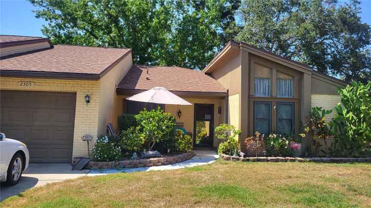 Photo of 2101 Sunset Point Rd #2305 CLEARWATER, FL 33765