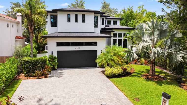 Photo of 4527 W Azeele St TAMPA, FL 33609