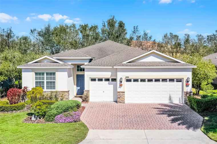 Photo of 3618 Solana Cir CLERMONT, FL 34711