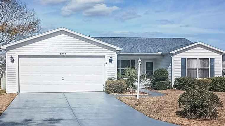 Photo of 2707 Privada Dr THE VILLAGES, FL 32162