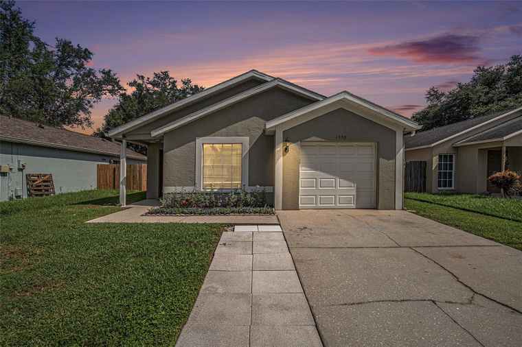 Photo of 1330 Mohrlake Dr BRANDON, FL 33511
