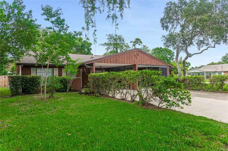 Photo of 4 Sugarberry Cir ORMOND BEACH, FL 32174