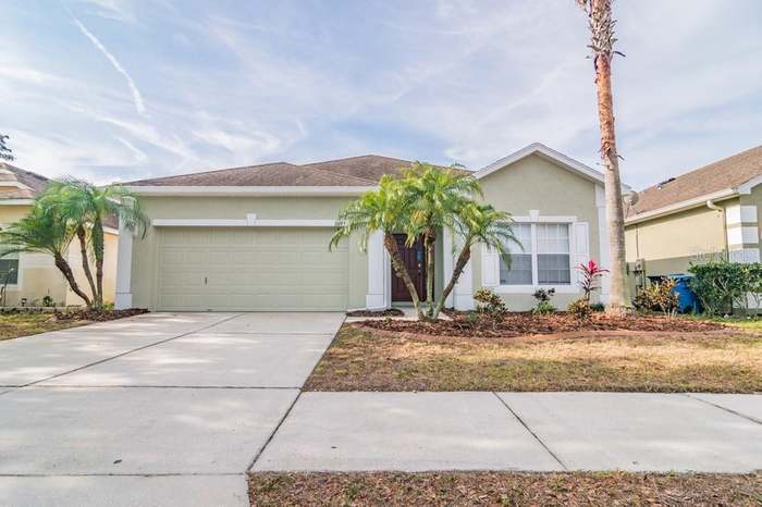 9405 Cypress Harbor Dr, GIBSONTON, FL 33534 | MLS# W7832112