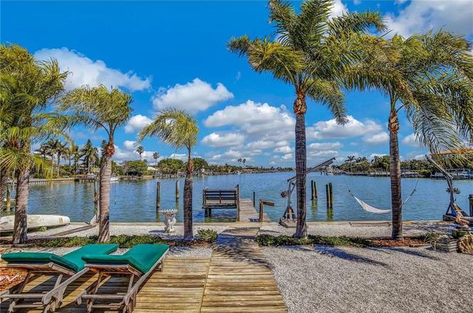 17165 2nd St E North Redington Beach Fl 33708 Mls U7812116 Redfin 17165 2nd St E North Redington Beach Fl 33708