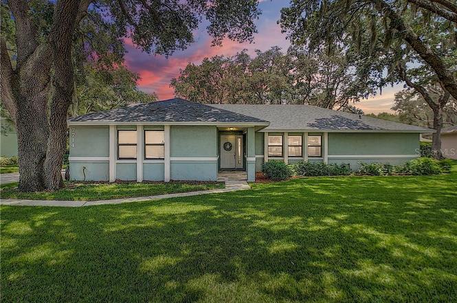 7714 Merrily Way, LAKELAND, FL 33809 | MLS# L4909141 | Redfin