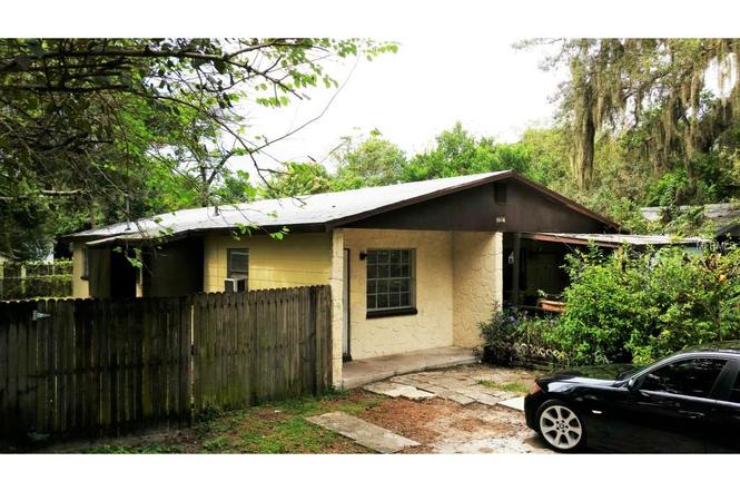 10114 n hyacinth ave tampa fl 33612 mls t2781642 redfin