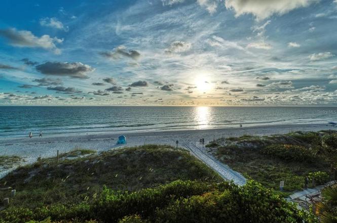 20256 Gulf Blvd, INDIAN SHORES, FL 33785 MLS# U8128935 Redfin