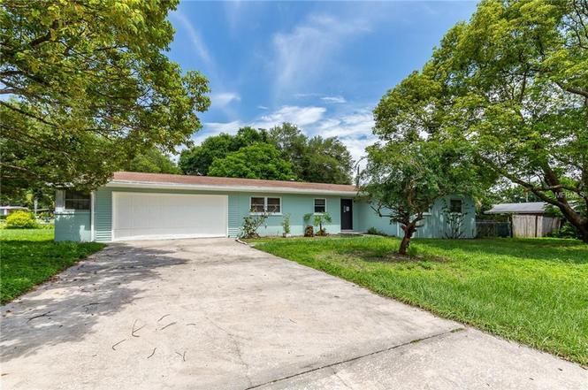 2110 Nottingham Rd, LAKELAND, FL 33803 | MLS# T3110942 | Redfin